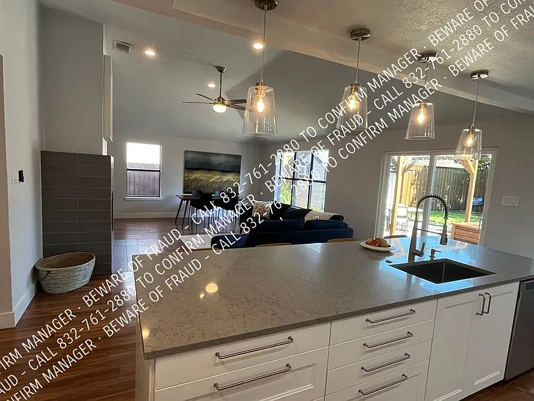 645 Thompson Dr — Photo 20