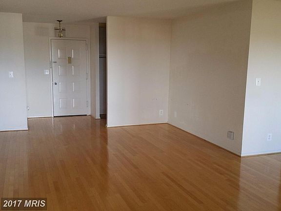 3rd image of 8350 Greensboro Dr APT 624