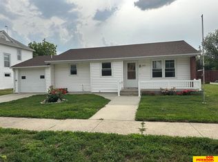 217 Lambrecht St, Beemer, NE 68716