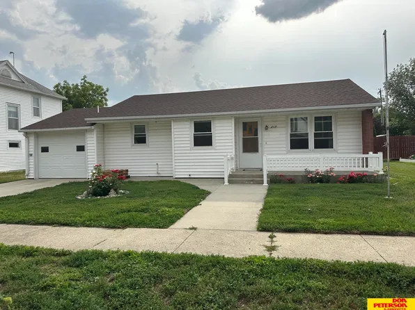 217 Lambrecht St, Beemer, NE 68716