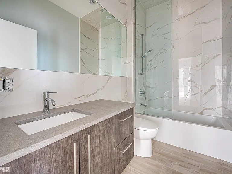 3114 N Ridgeway Ave #304 — Photo 12
