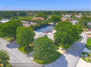 8625 Banyan Way, Tamarac, FL 33321