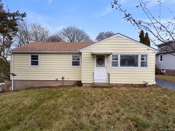 29 Lindberg Street, East Haven, CT 06512