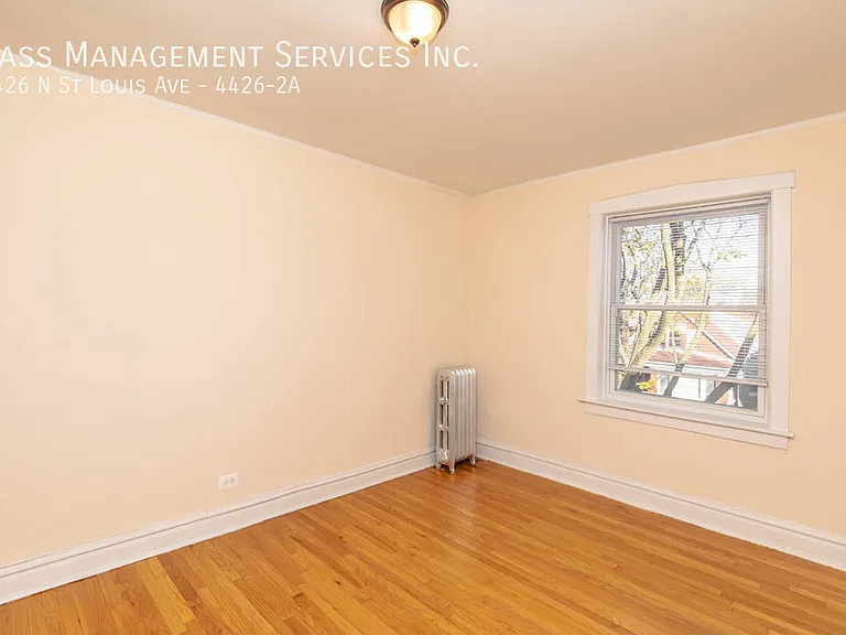 4412-26 N St Louis Ave. — Photo 61