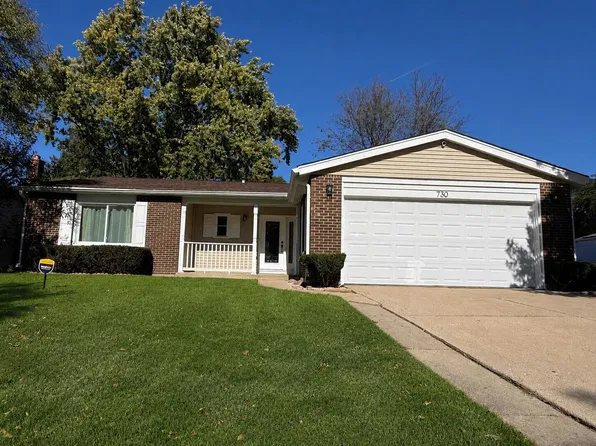 730 Carriage Way Dr, Buffalo Grove, IL 60089