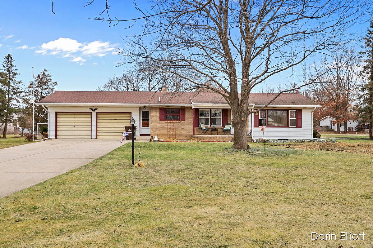 9353 E Bluewater Hwy, Pewamo, MI 48873 Zillow