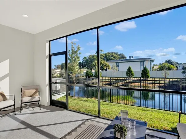 7765 93rd St N, Seminole, FL 33777