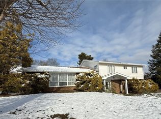 4617 Lexington Dr, Steubenville, OH 43953