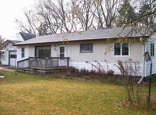 171 Walnut St, Clintonville, WI 54929