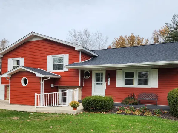 542 Berlin Rd, Huron, OH 44839