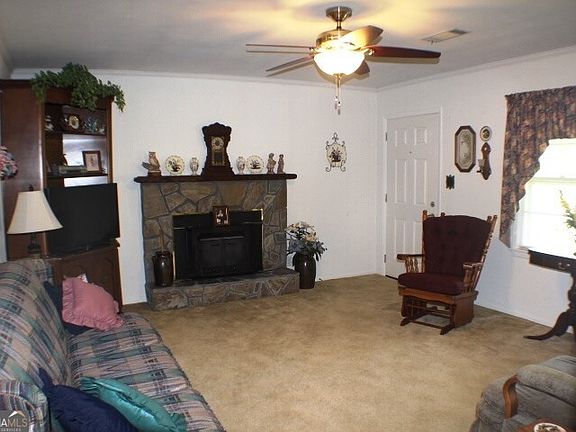 3rd image of 532 Ned Collins Rd