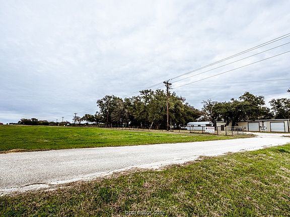 5th image of 11531 State Highway 21 W