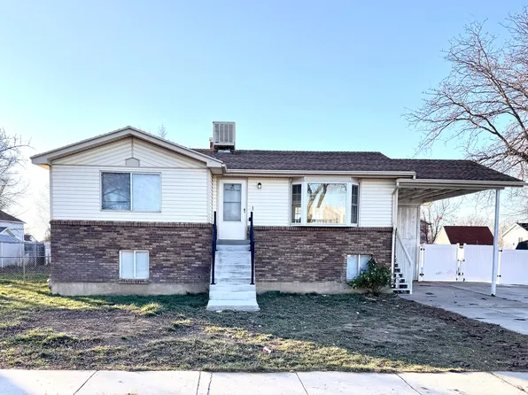 2219 N 2475 W, Clinton, UT 84015