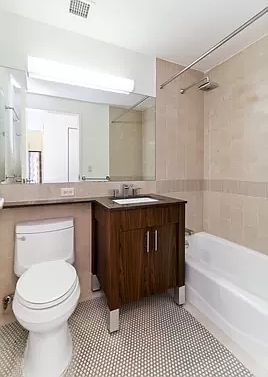 5th image of 30 W 18th St APT 7D