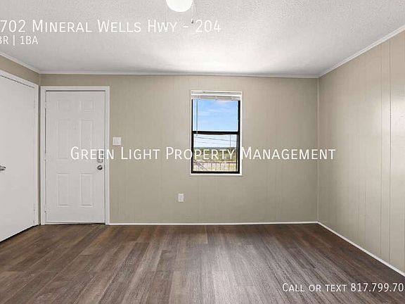 3rd image of 1702 Mineral Wells Hwy #204
