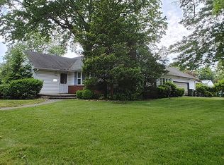 500 Livingston Rd, Linden, NJ 07036