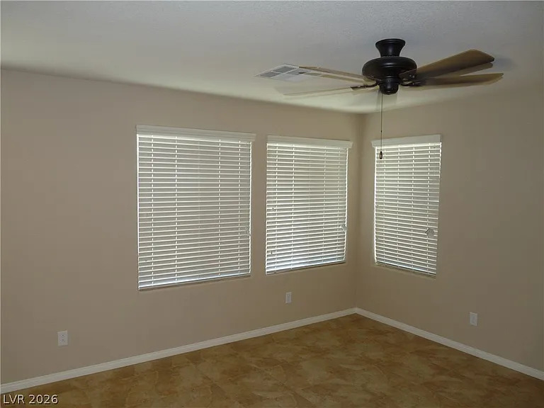 10925 Sardinia Sands Dr — Photo 14