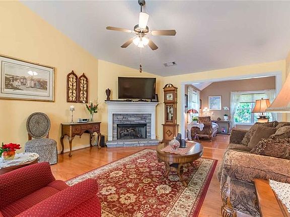 5th image of 6450 Millstone Cove Dr