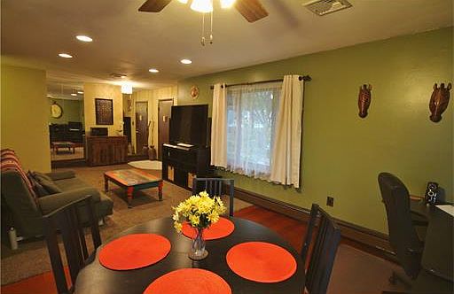 5th image of 23 Ardsley Ct