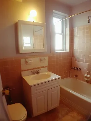 Rented by Lang Realty LLC | media 21