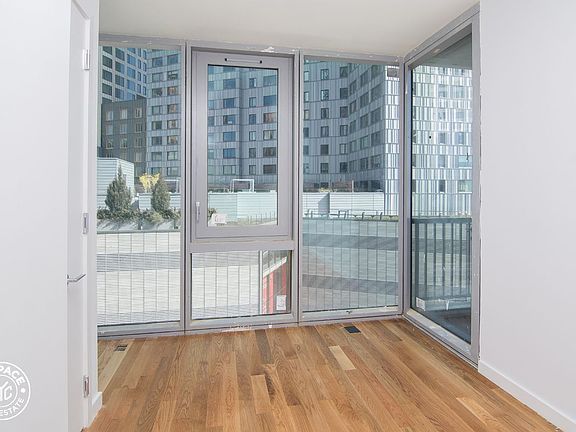 5th image of 436 Albee Sq APT 14F
