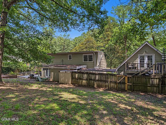 4th image of 1613 Seminole Rd