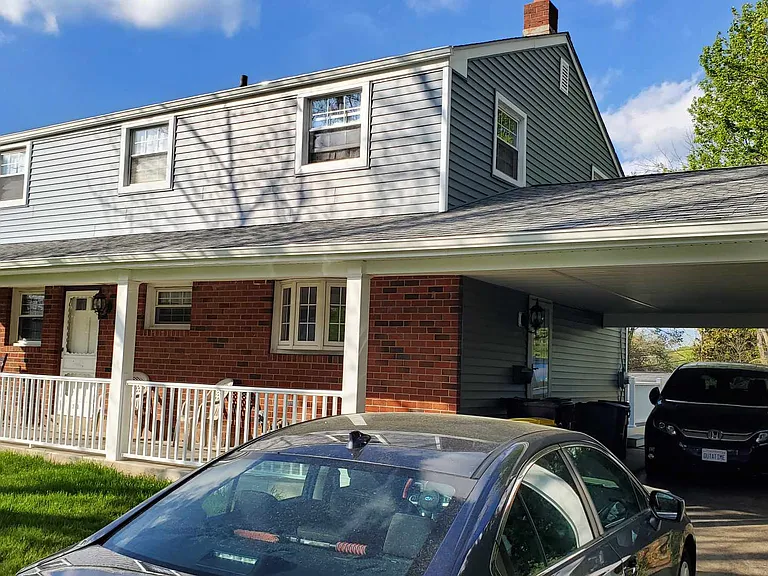 248 Strawberry Ln — Photo 1