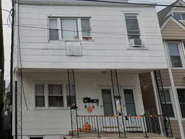 245 Maple St #2, Kearny, NJ 07032