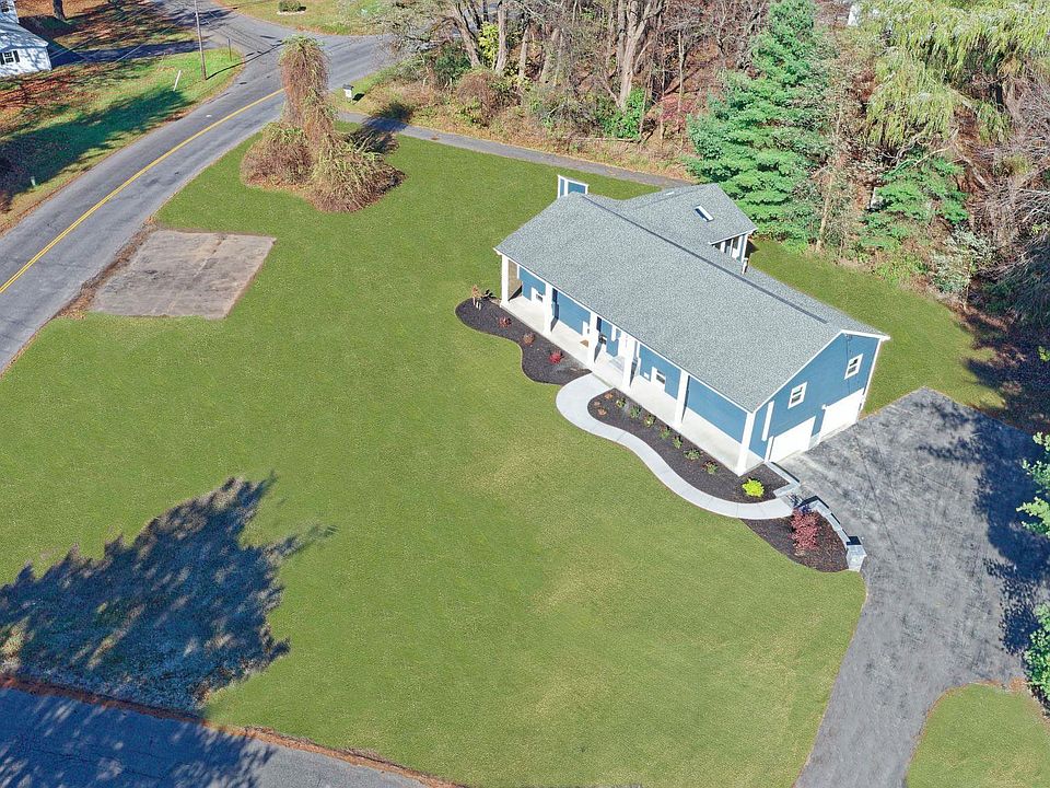 1st image of 1 Southwood Dr