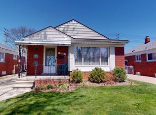 20841 Frazho St, Saint Clair Shores, MI 48081