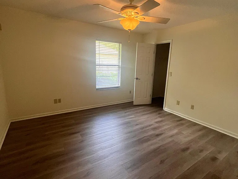 3rd bedroom with walk-in closet