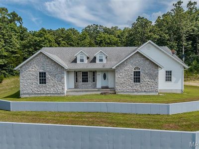 26998 Route 66, Lebanon, MO, 65536