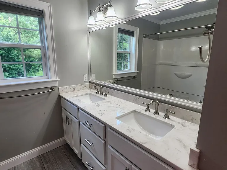 115 Blue Bird Ln — Photo 21