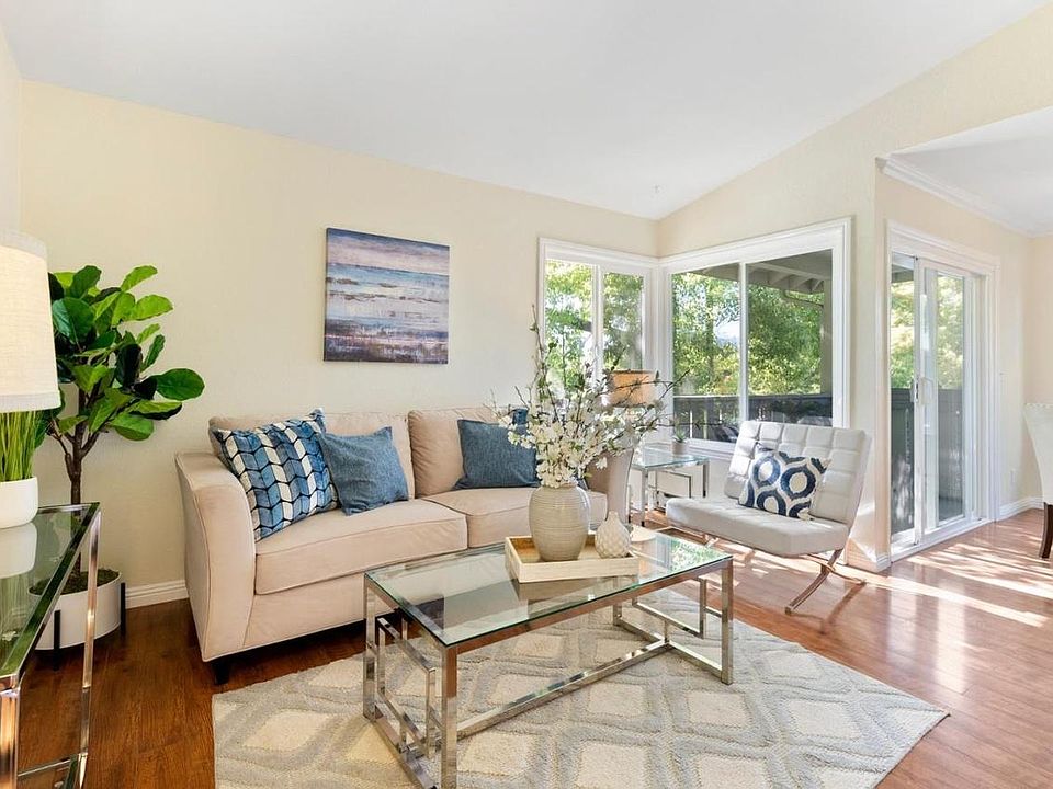 1st image of 1057 Delna Manor Ln