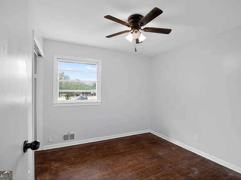 7259 Mayfair Cir — Photo 7