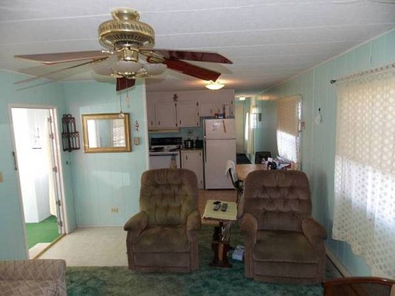 5th image of 11055 Redbird Dr