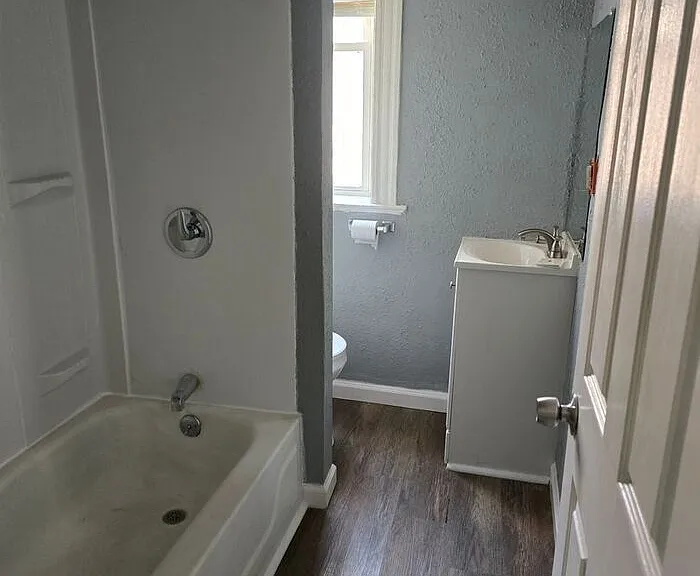 550 Eiler St #2F — Photo 13