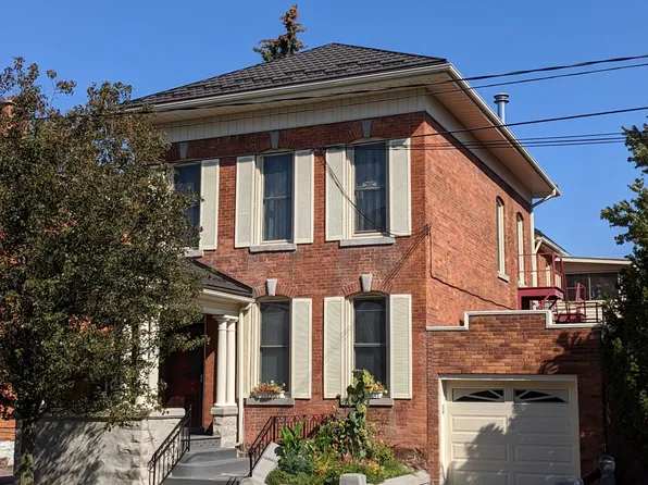 158 James St #2, Saint Catharines, ON L2R 5C5