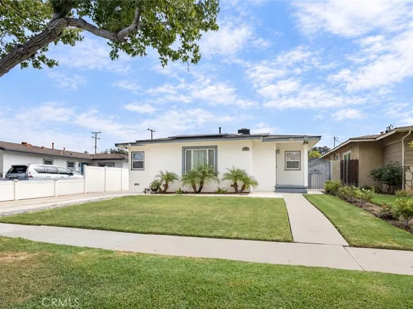 2121 Valencia St, Santa Ana, CA 92706