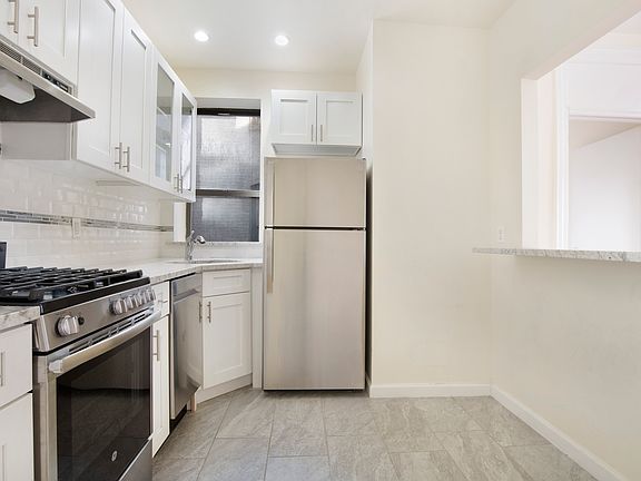 3rd image of 336 E 67th St APT 21