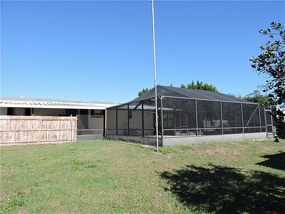 2nd image of 1101 Peninsula Dr