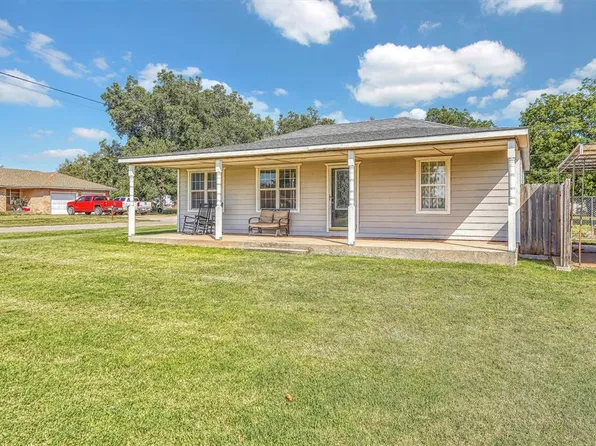 1410 N 5th St, Sayre, OK 73662