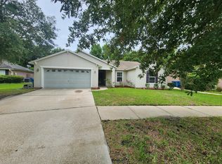 2522 Victoria Point Dr, Jacksonville, FL 32218