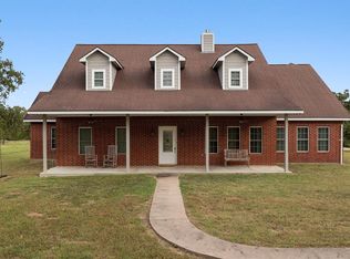 7815 Brown Rd, Flatonia, TX 78941