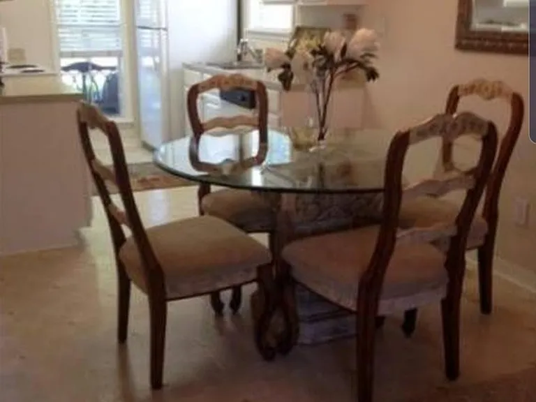 Dining Area (Prior to flooring remodel)
