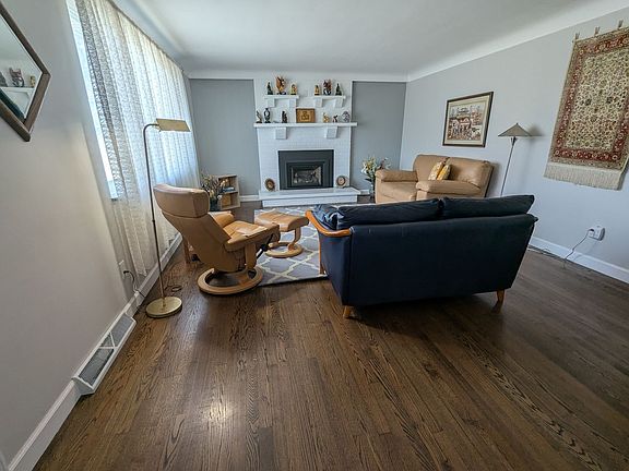 2nd image of 9544 O'Leary Dr