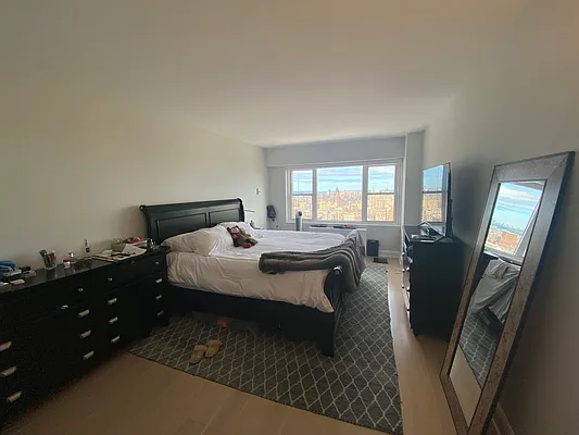 Rented by FirstService Realty (legacy) | media 5