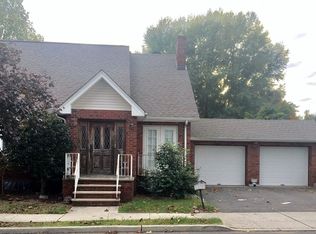31 Willard Ave, Totowa, NJ 07512