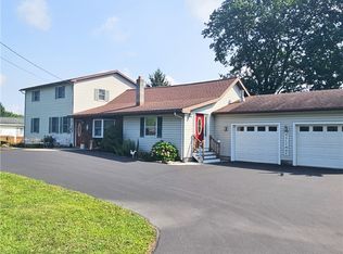 7058 Canoga Rd, Auburn, NY 13021