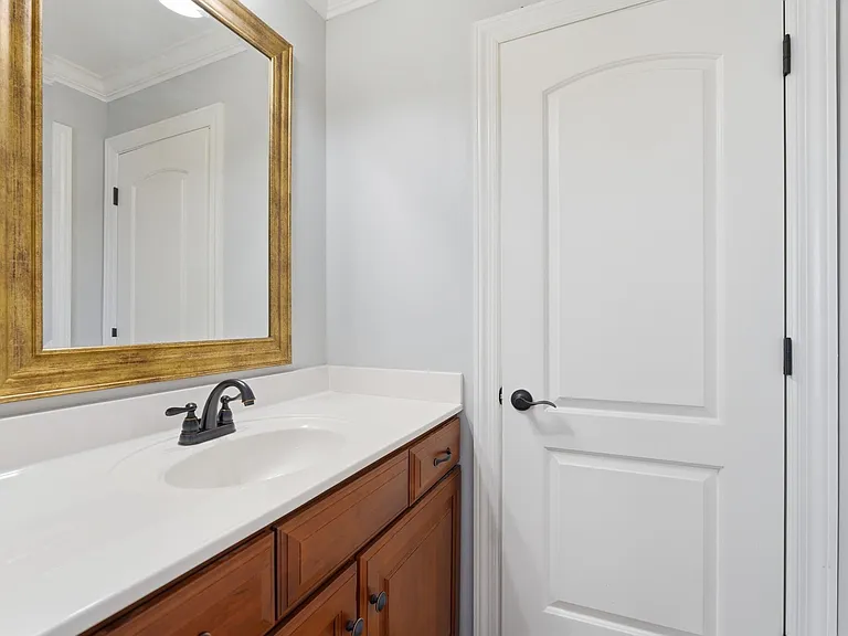 2733 Presley Dr — Photo 33